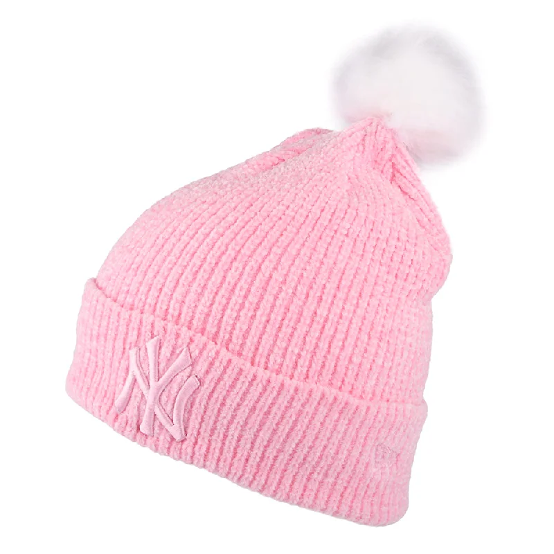 New Era Womens New York Yankees Faux Fur Pom Bobble Hat - MLB Chenille Bobble - Pink